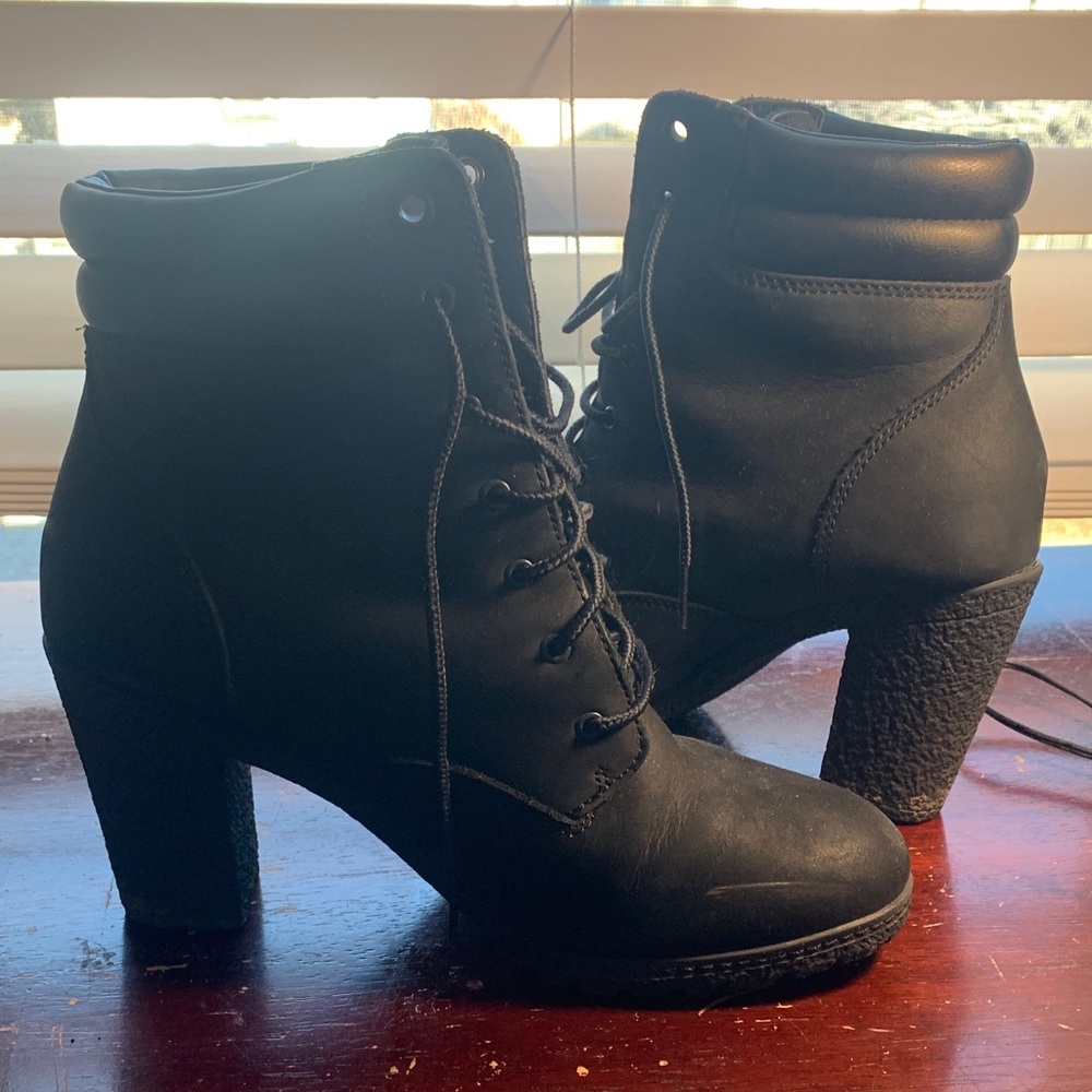 Timberland Women's Black Lace Up Boots